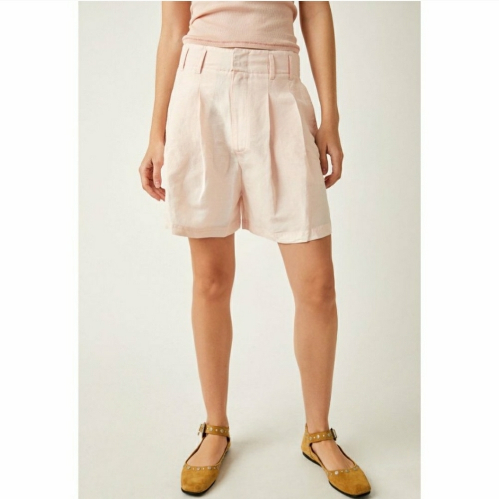 Free People Calla Pleated Linen Blend baby pink Trouser Shorts size 10